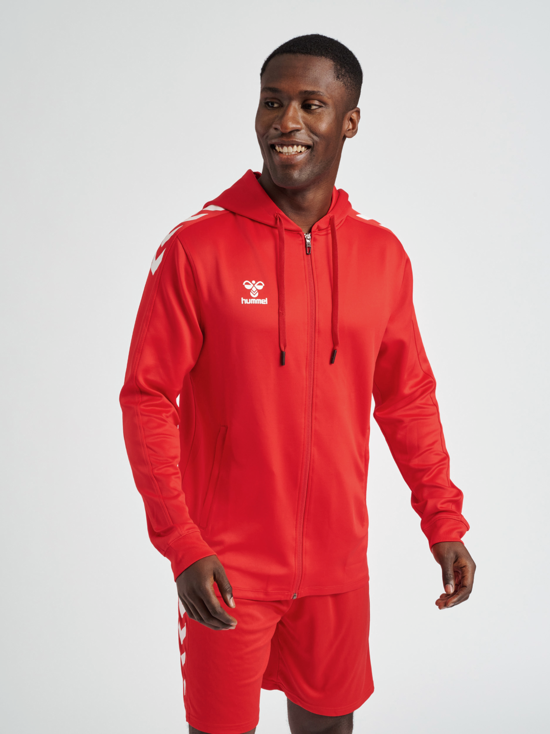 hmlCORE XK POLY ZIP HOOD SWEAT