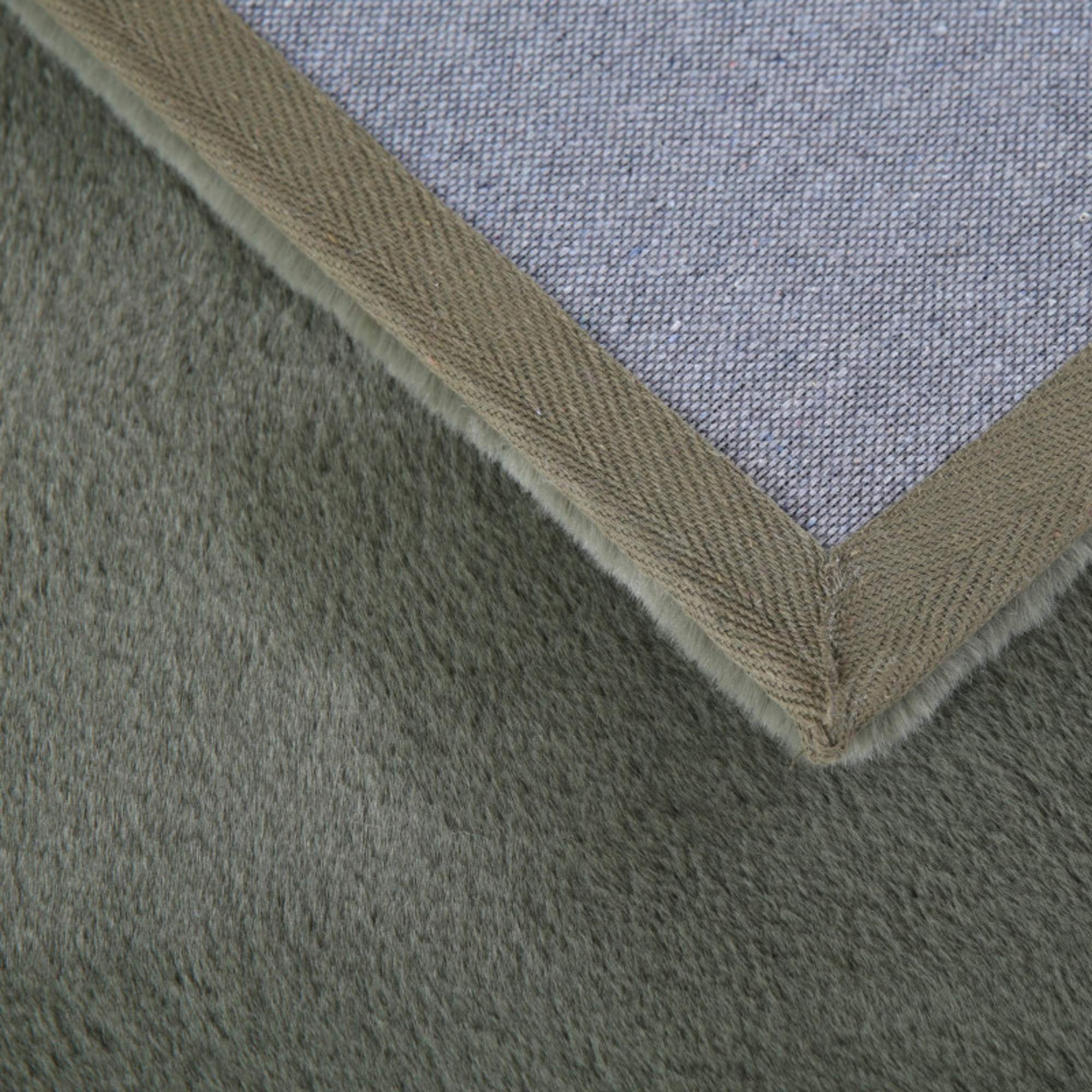 Weicher Hochflor Teppich Wohnzimmer Einfarbig, Felloptik, Flauschig, Rutschfest,