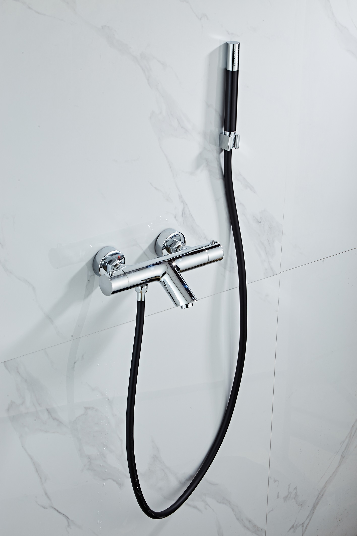 Saniclear Talpa Pro thermostatische badkraan met handdouche