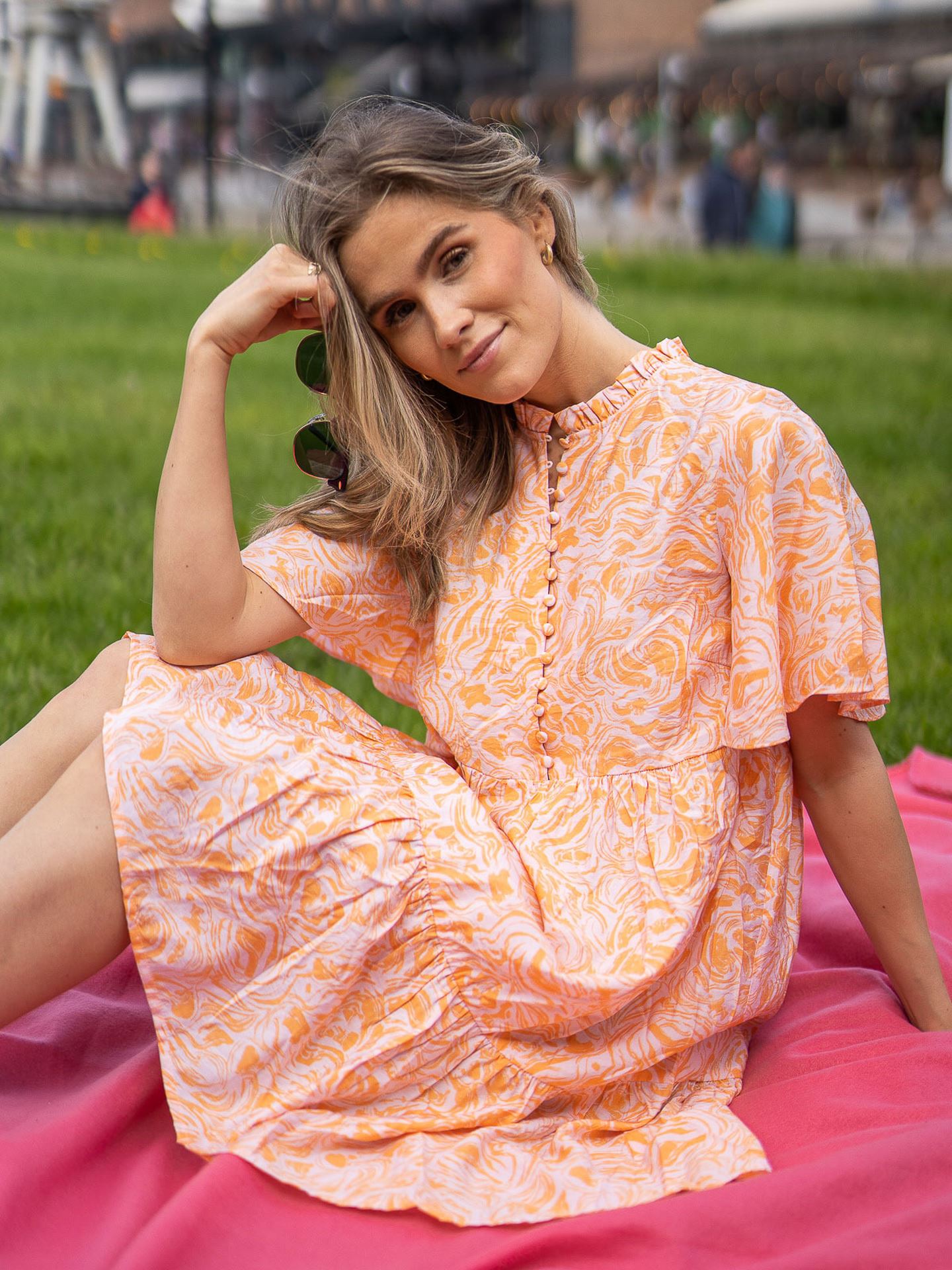 Saralin Ladonna Short Sleeve Dress