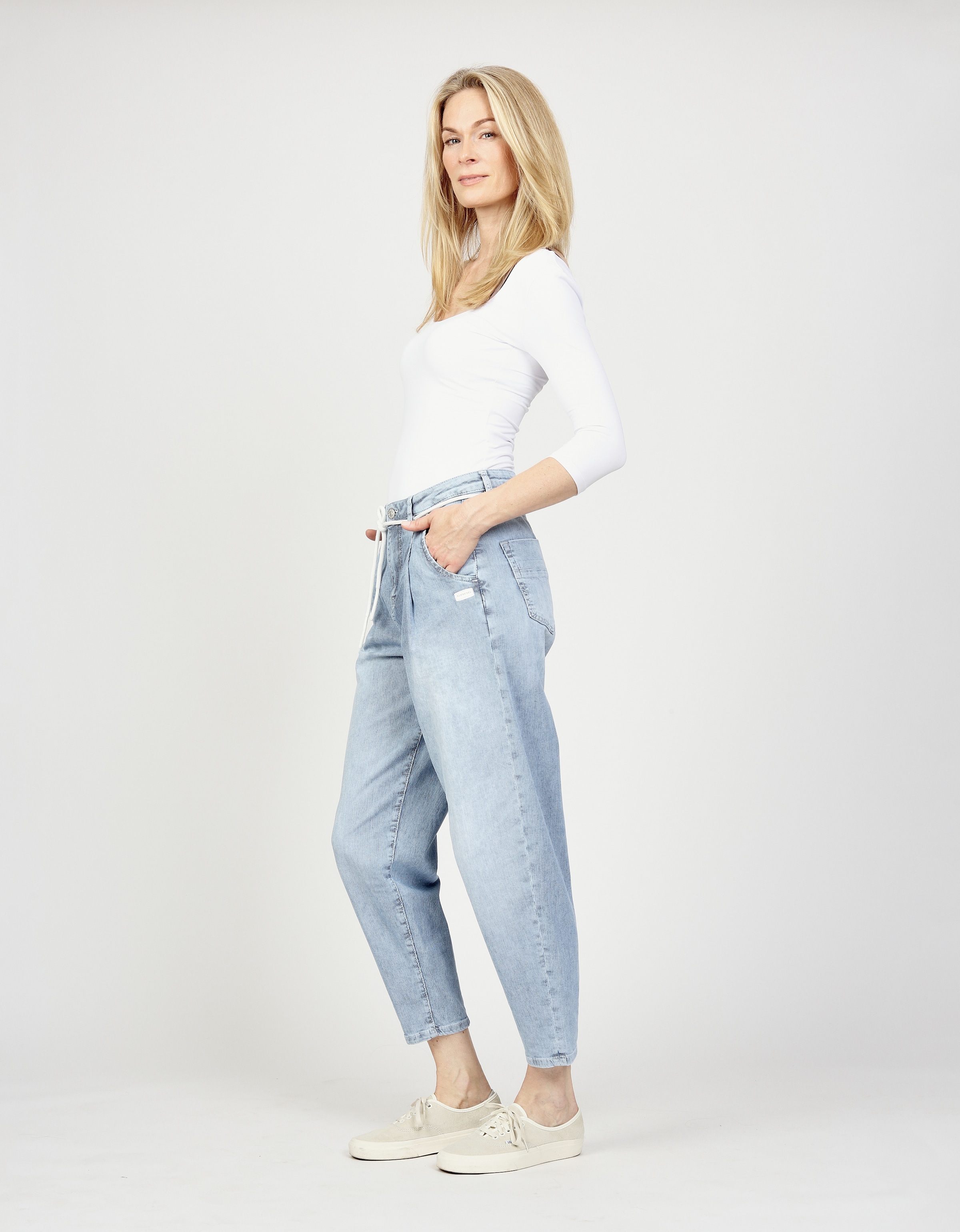GANG Ankle-Jeans »94SILVIA JOGGER«, im Ballon-Fit, lässig-weiter O-Shape