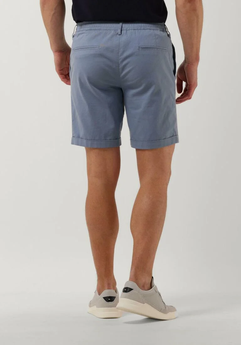 PROFUOMO lichtblauwe profuomo korte broek ppuq10020