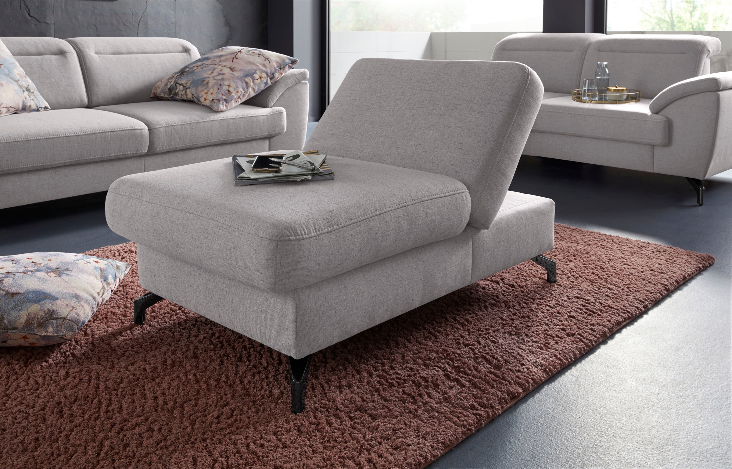 sit&more Hocker »Percy« Fusshöhe 12 cm, mit Klappfunktion, wahlweise in 2 Fussfarben