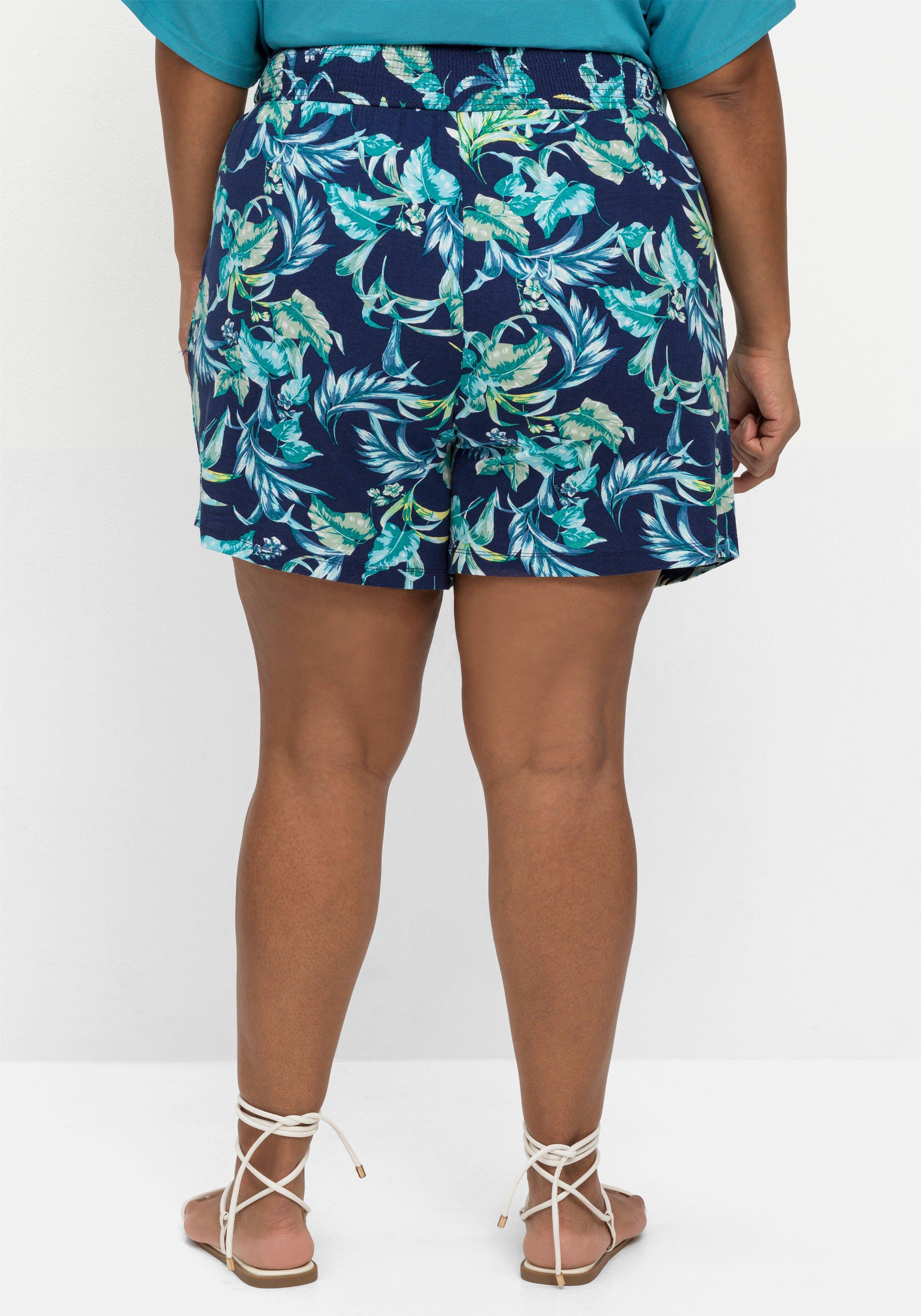 Kurze Jerseyshorts mit Blätterprint