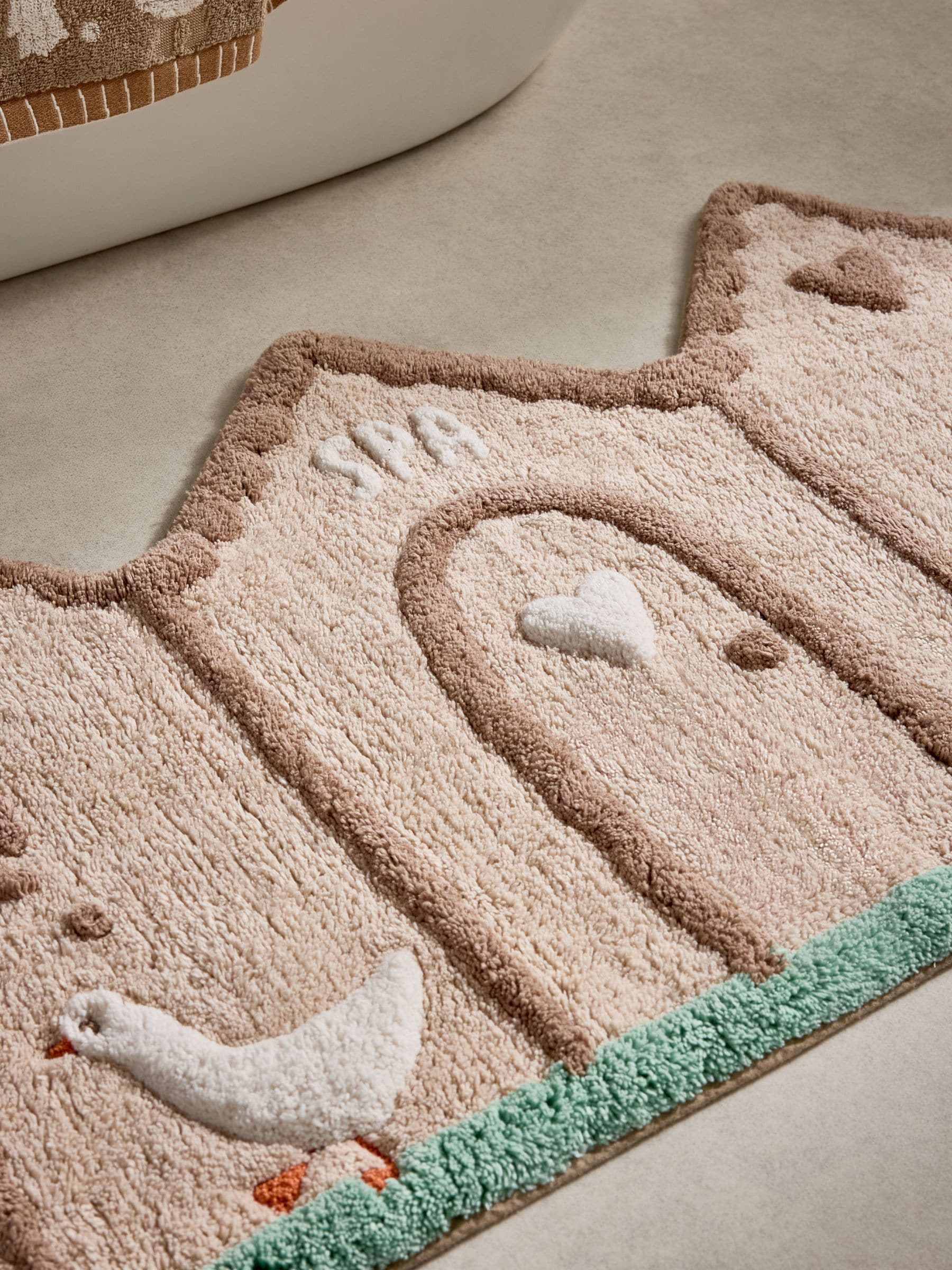 100% Cotton Bertie Bear Woodland Spa Mat