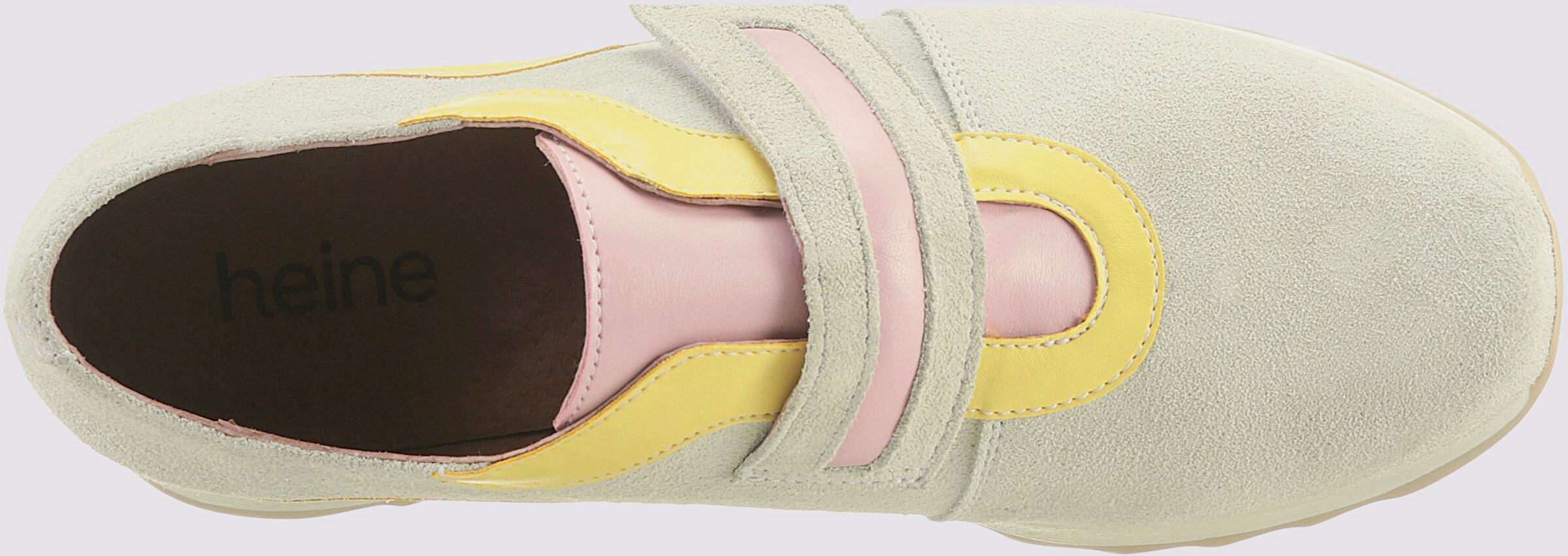 Sneaker