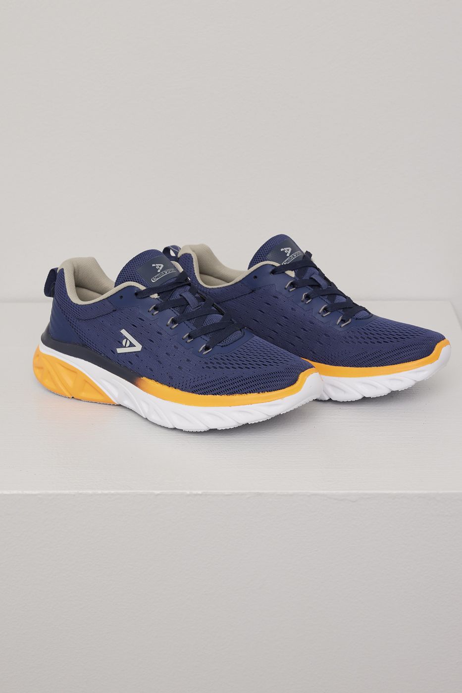 Zone sneaker