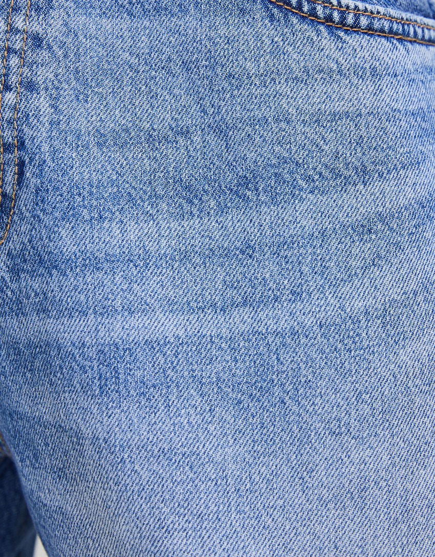 calças jeans folgadas
