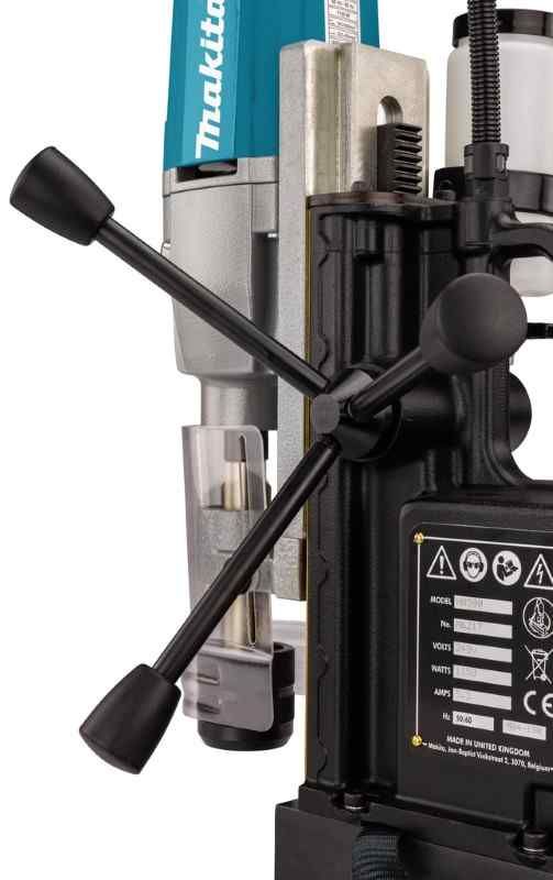 Makita HB500 230V Magneetkernboormachine in koffer