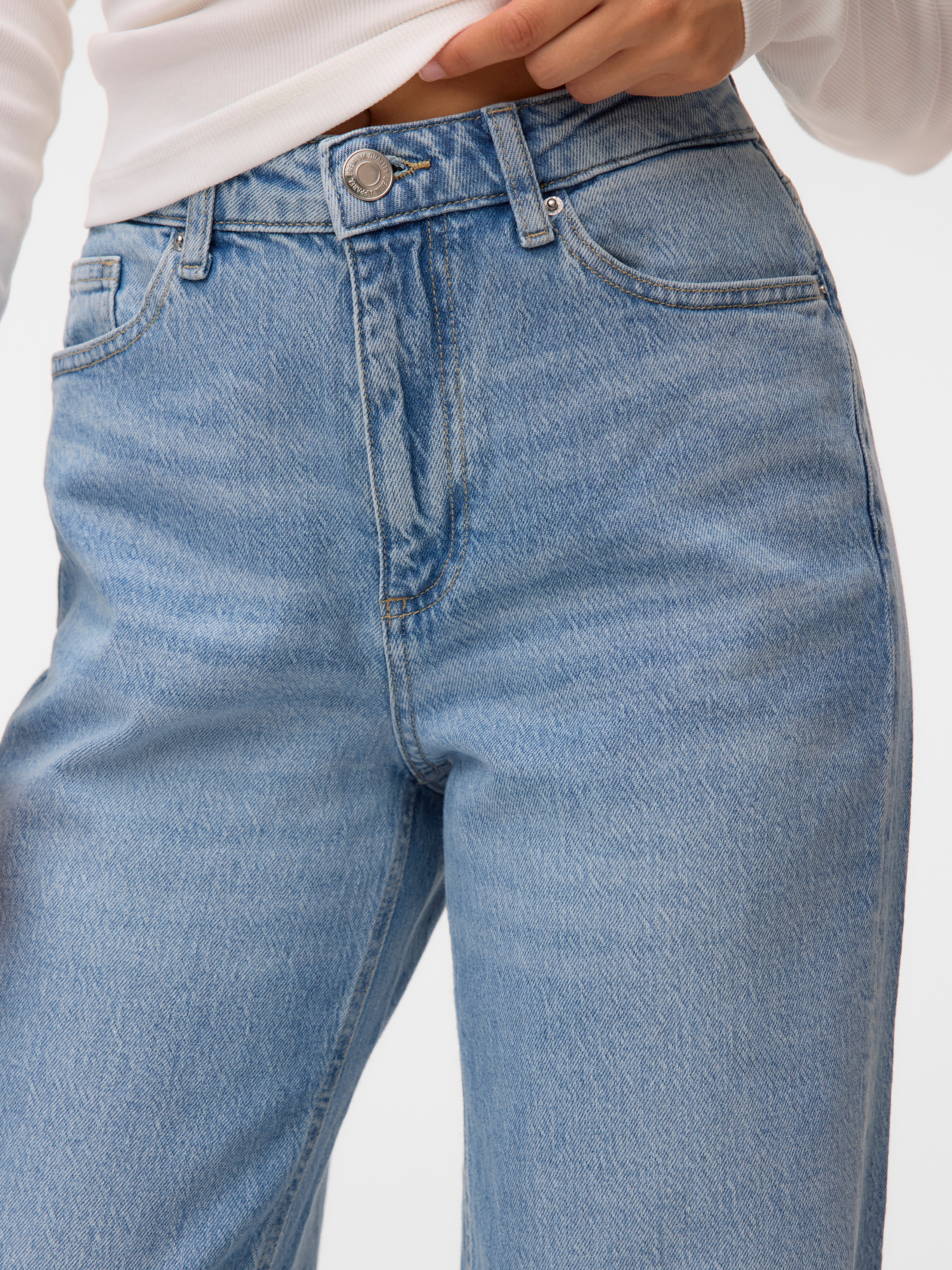 VMTESSA High rise Wide leg fit Jeans