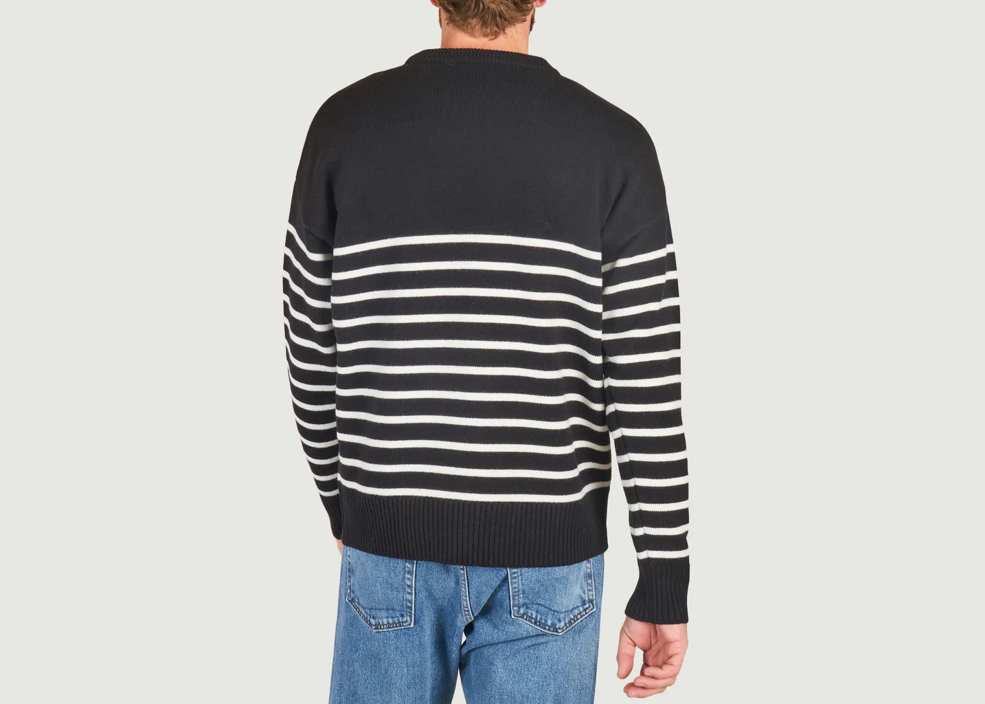 Pull en laine AMI Paris