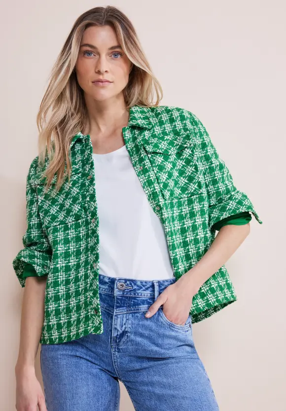 Kurze Bouclé Jacke - arty green