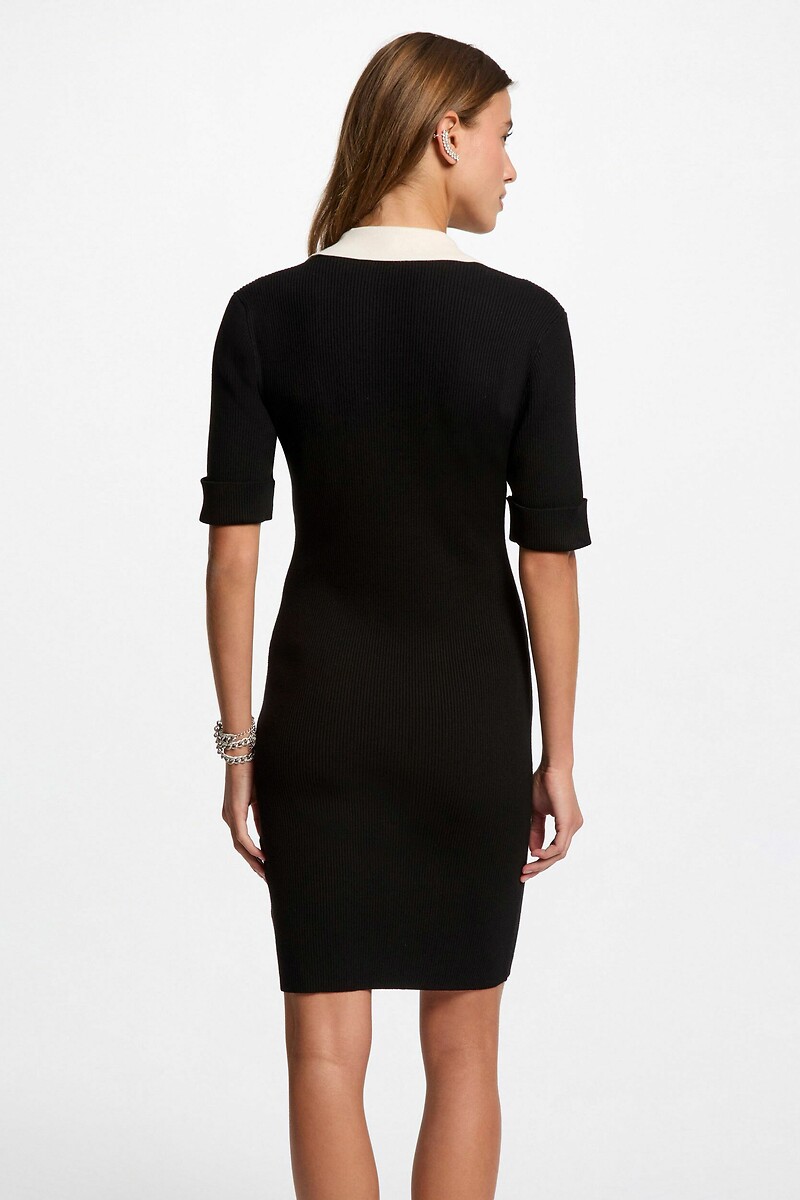 MORGAN<br>Vestido curto de malha ajustado