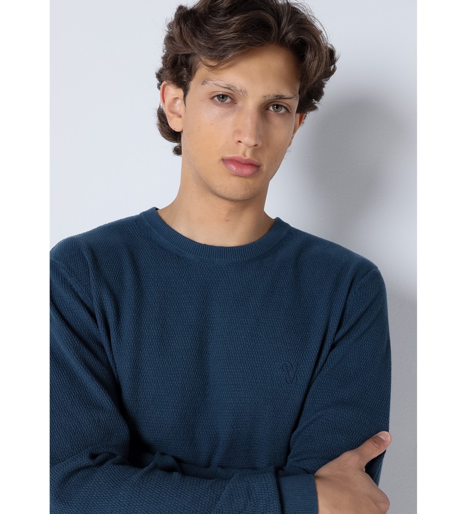Camisa básica azul marinho com seis válvulas