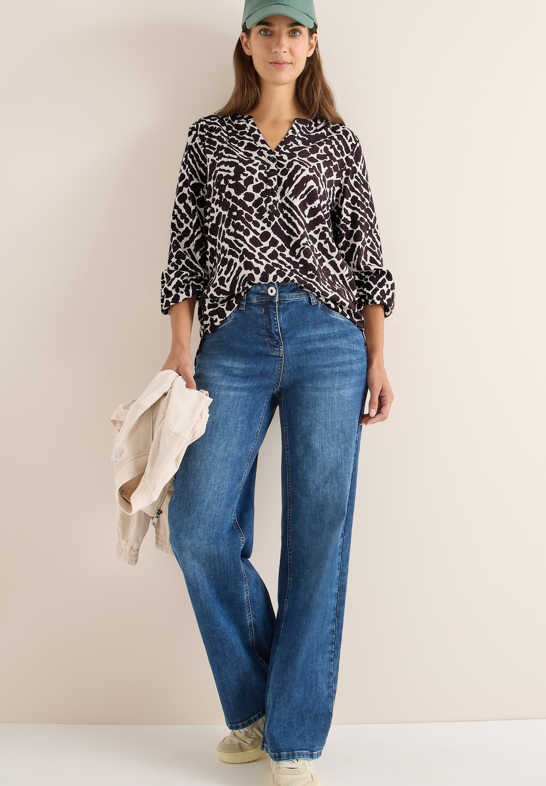 Cecil Shirtbluse fliessende Qualität, figurumspielend