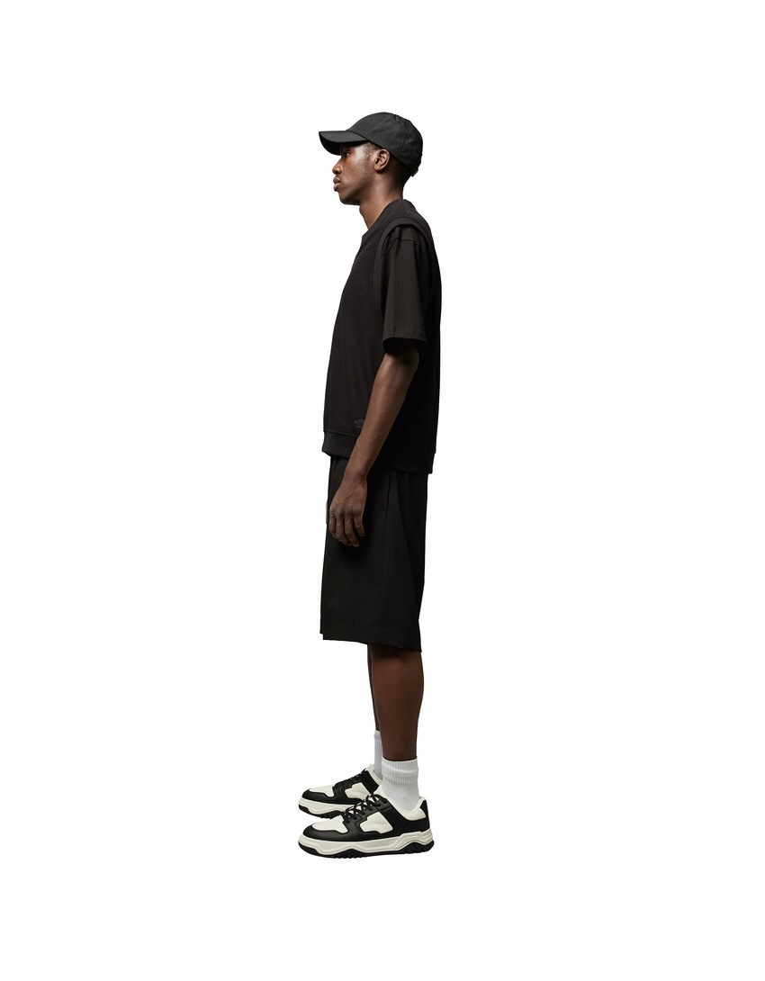 Tênis masculino com chaveiro