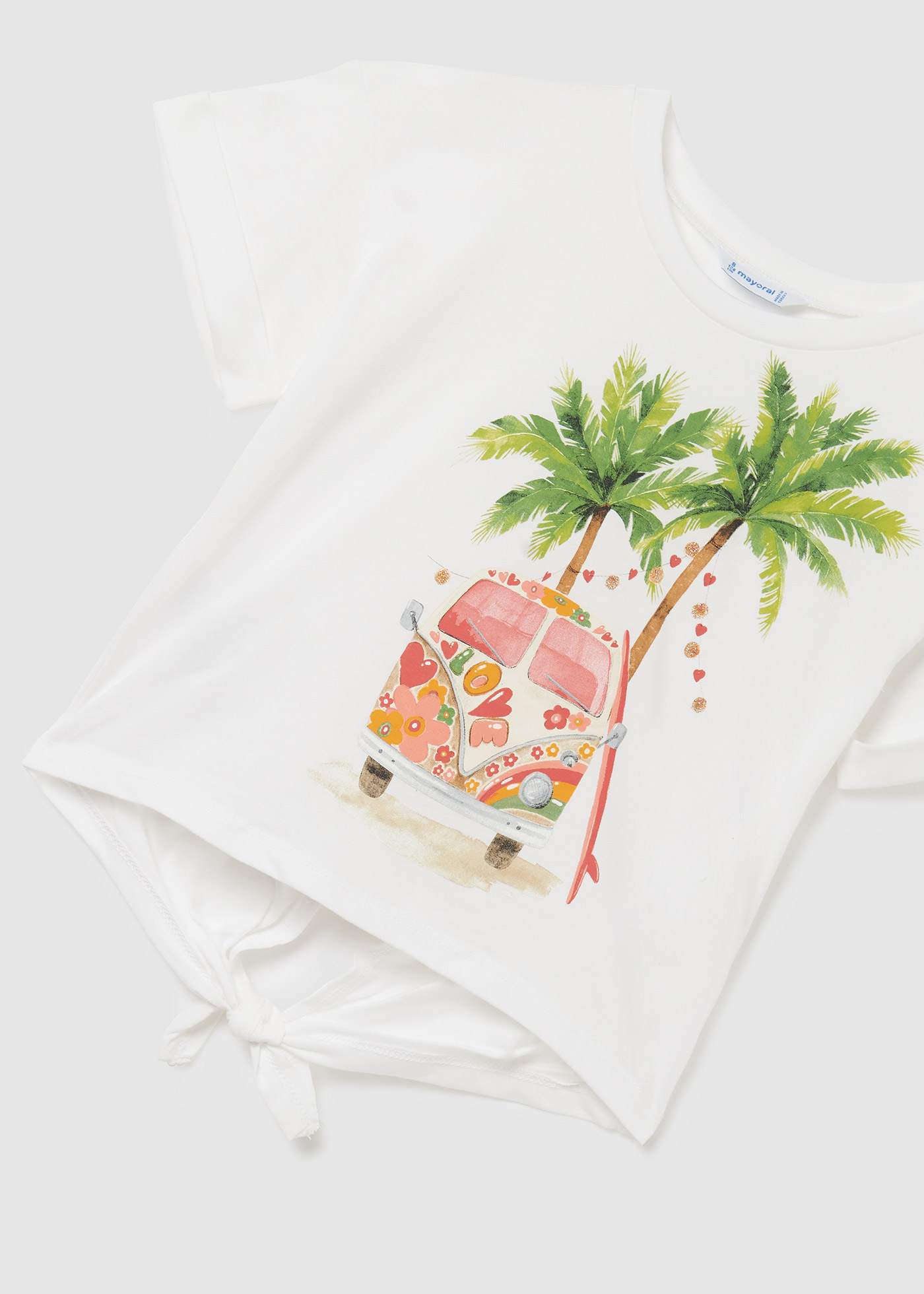 Camiseta feminina de manga curta em algodão sustentável com nó.