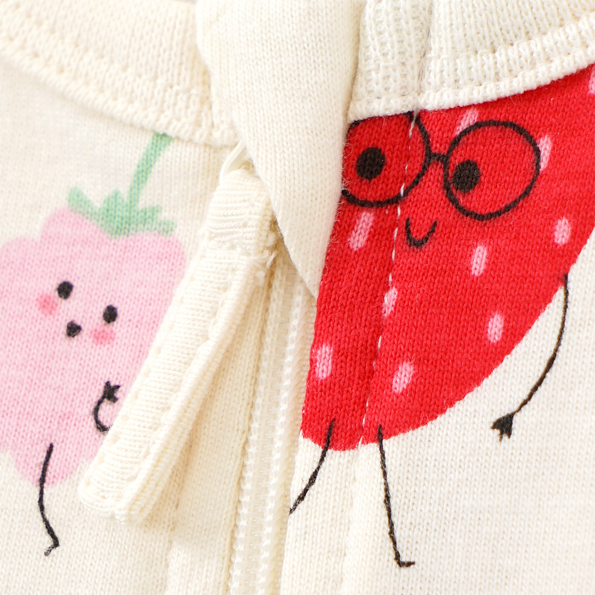 Topomini Baby Schlafanzug mit Allover-Print creme