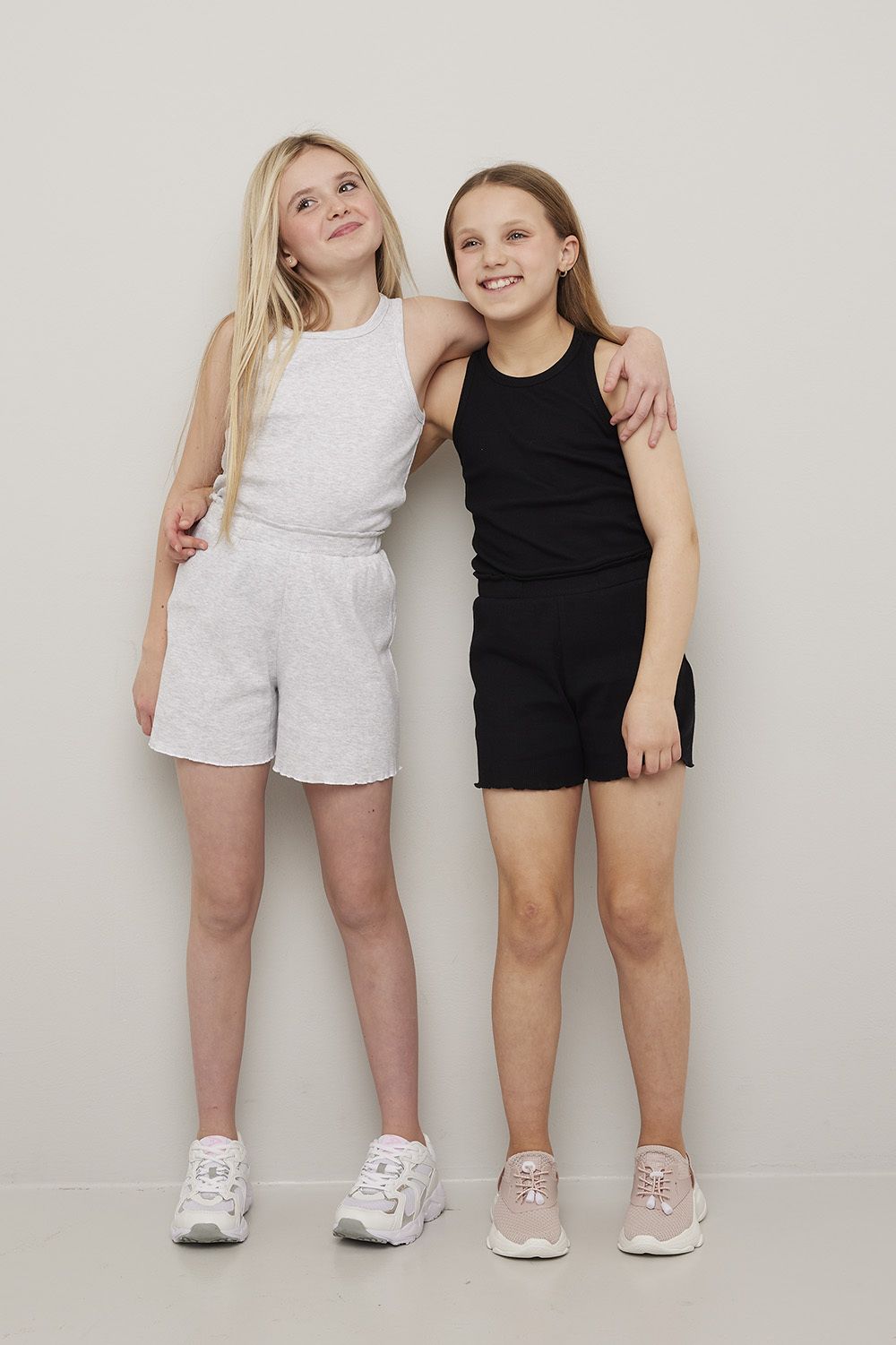 Singlet ribbestrikket Malin