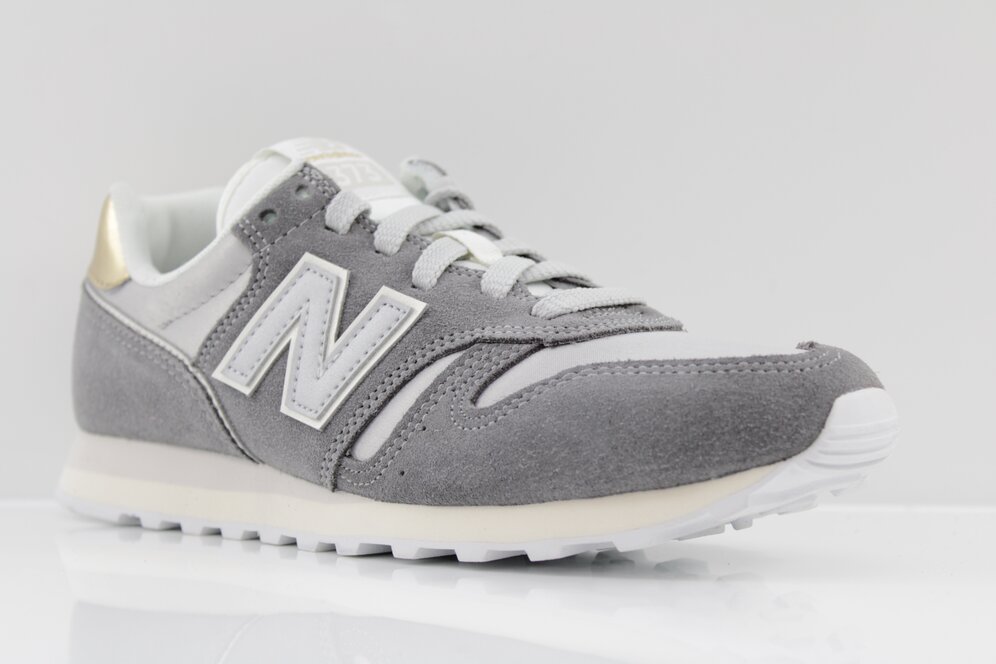 New Balance Sneaker