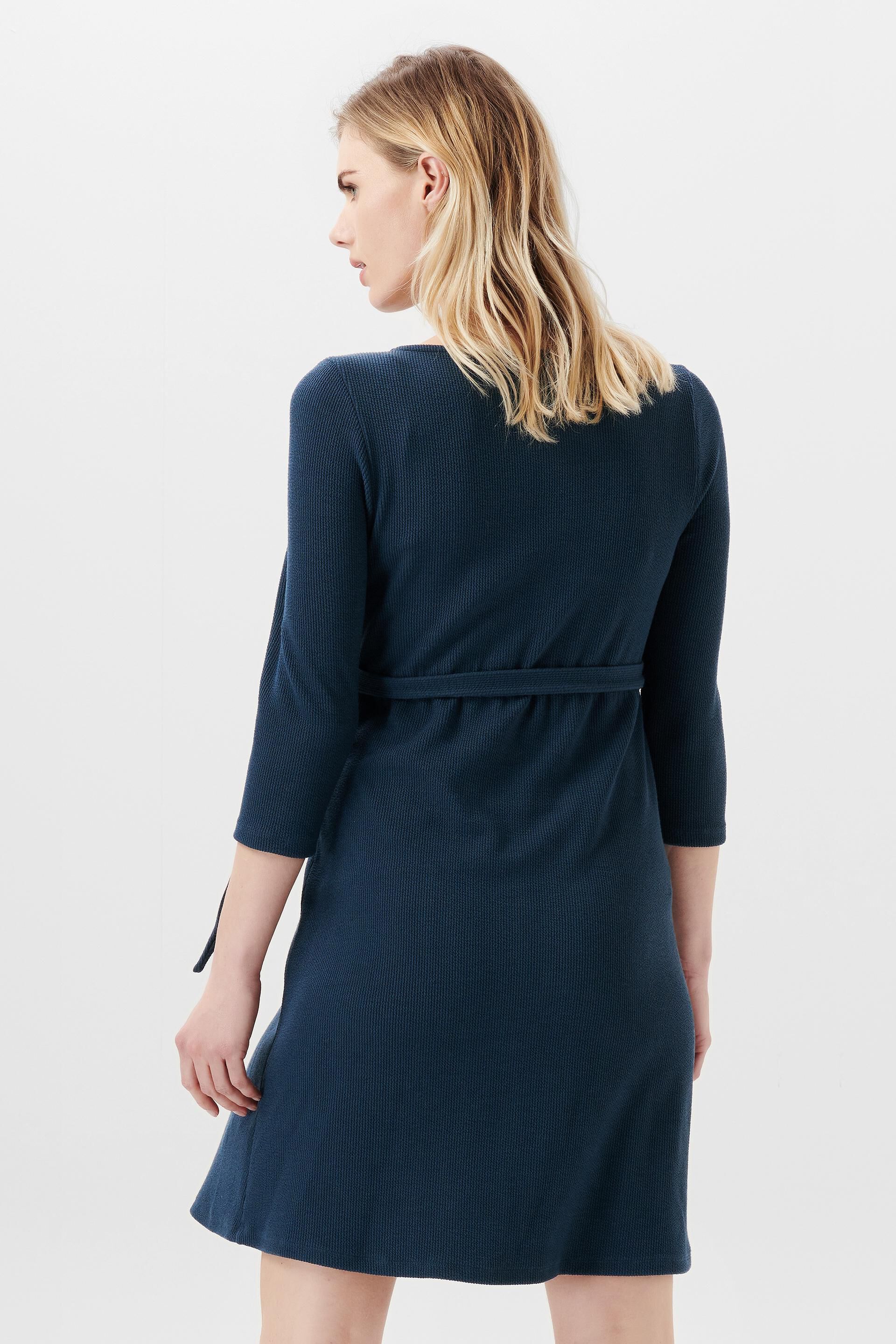 Robe longueur genoux en maille côtelée