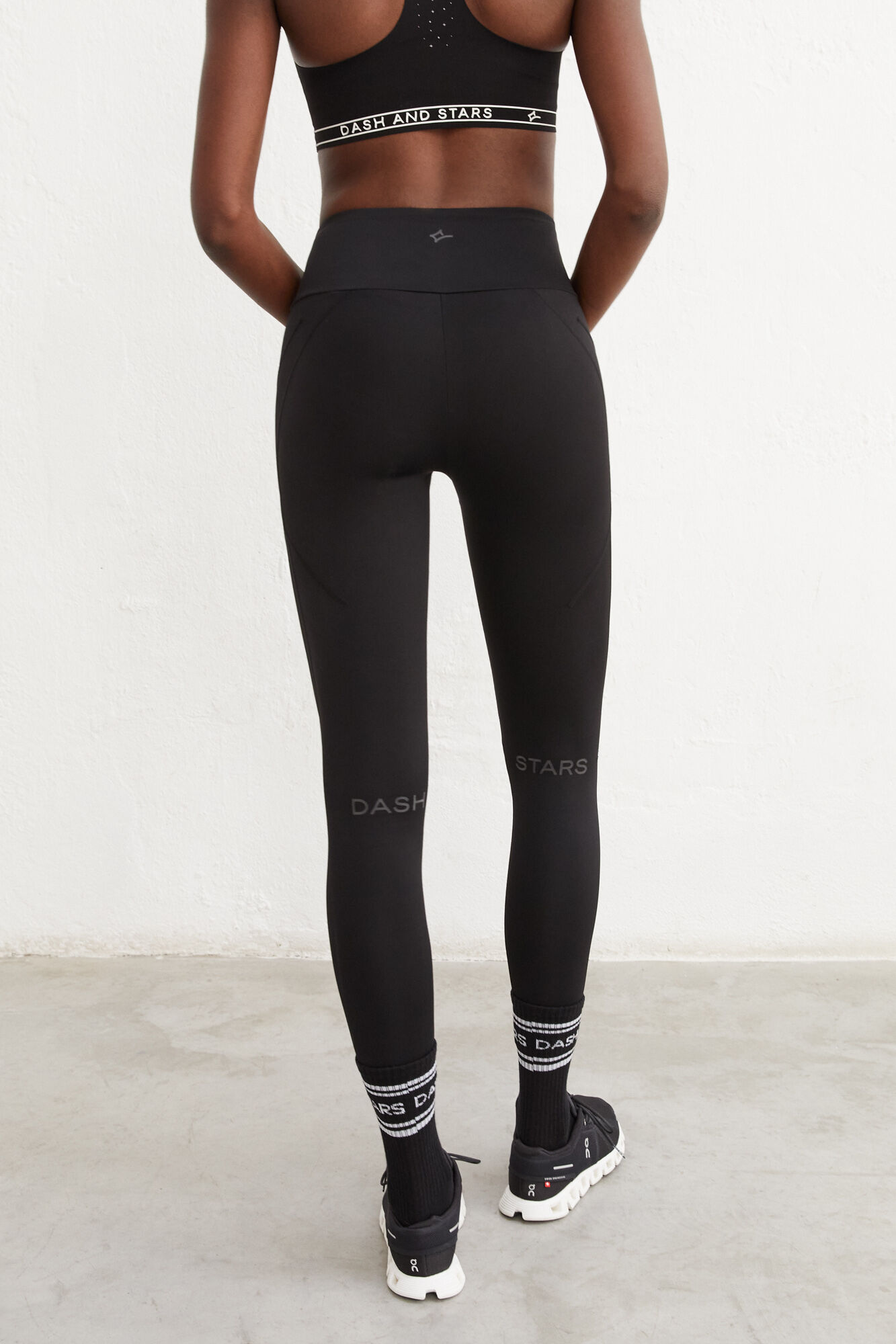 leggings de compressão pretas