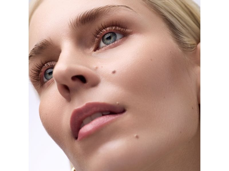 Catrice Mascara Glam and Doll Volume Brown Waterproof braun Wimpertusche mit Volumeneffekt in Mittelbraun