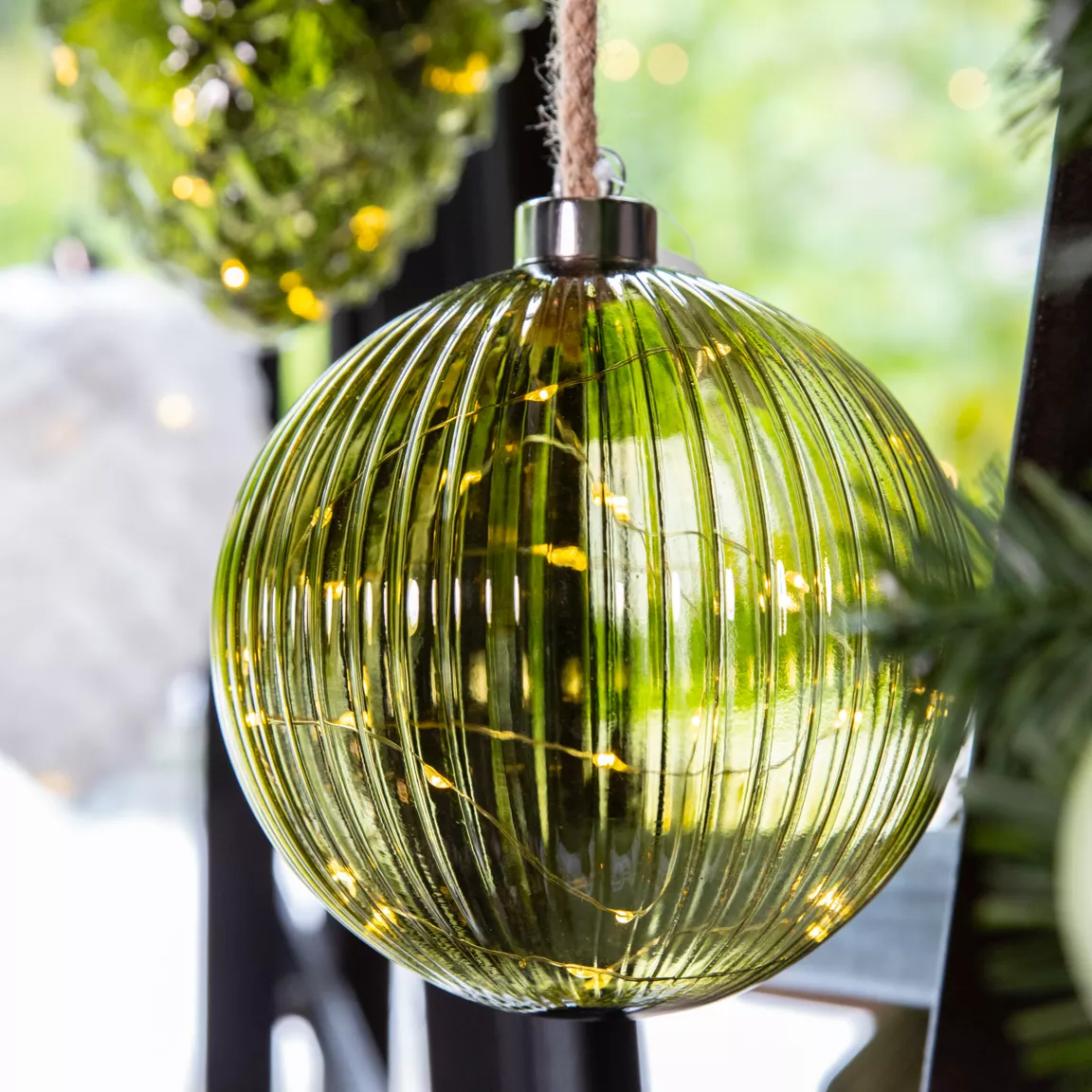 Suspension lumineuse à piles 40 LED (D20 cm) Vintage Thé vert/blanc chaud