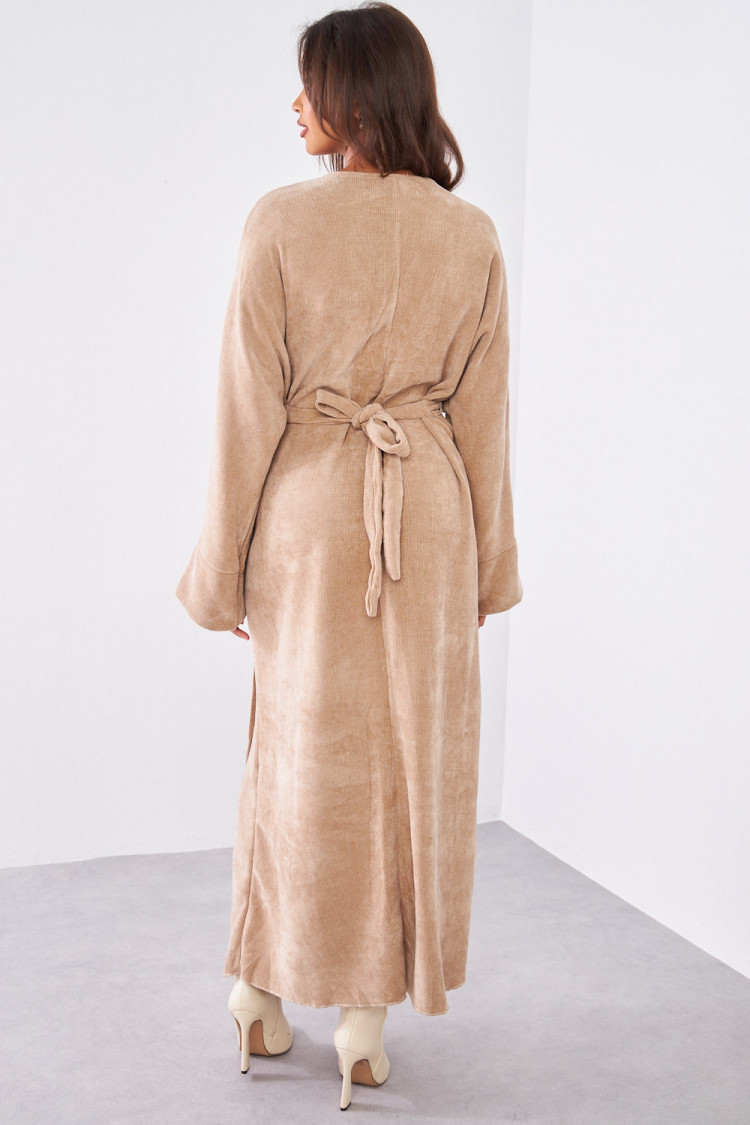 Robe beige foncé en velours croisé