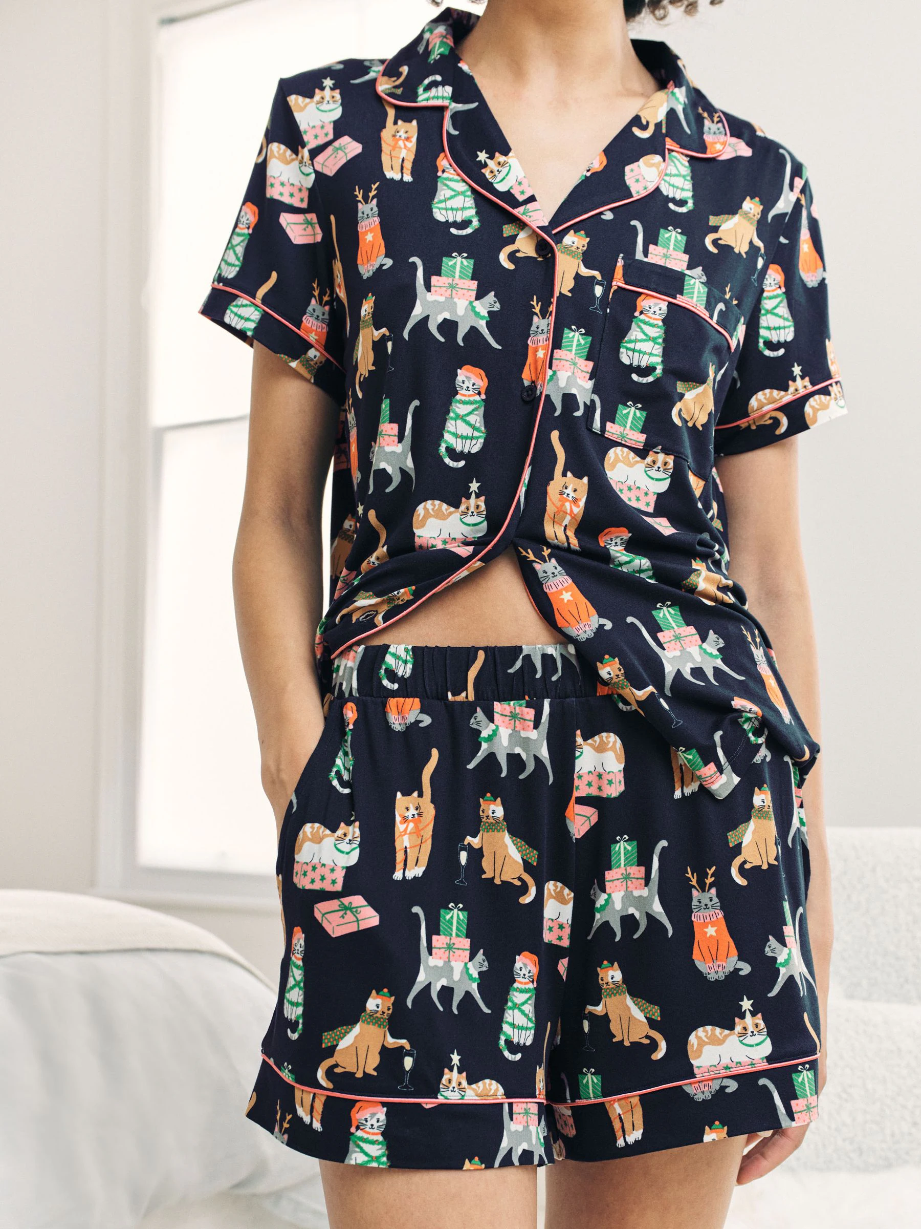Chelsea Peers Christmas Cats Print Short Pyjamas Set