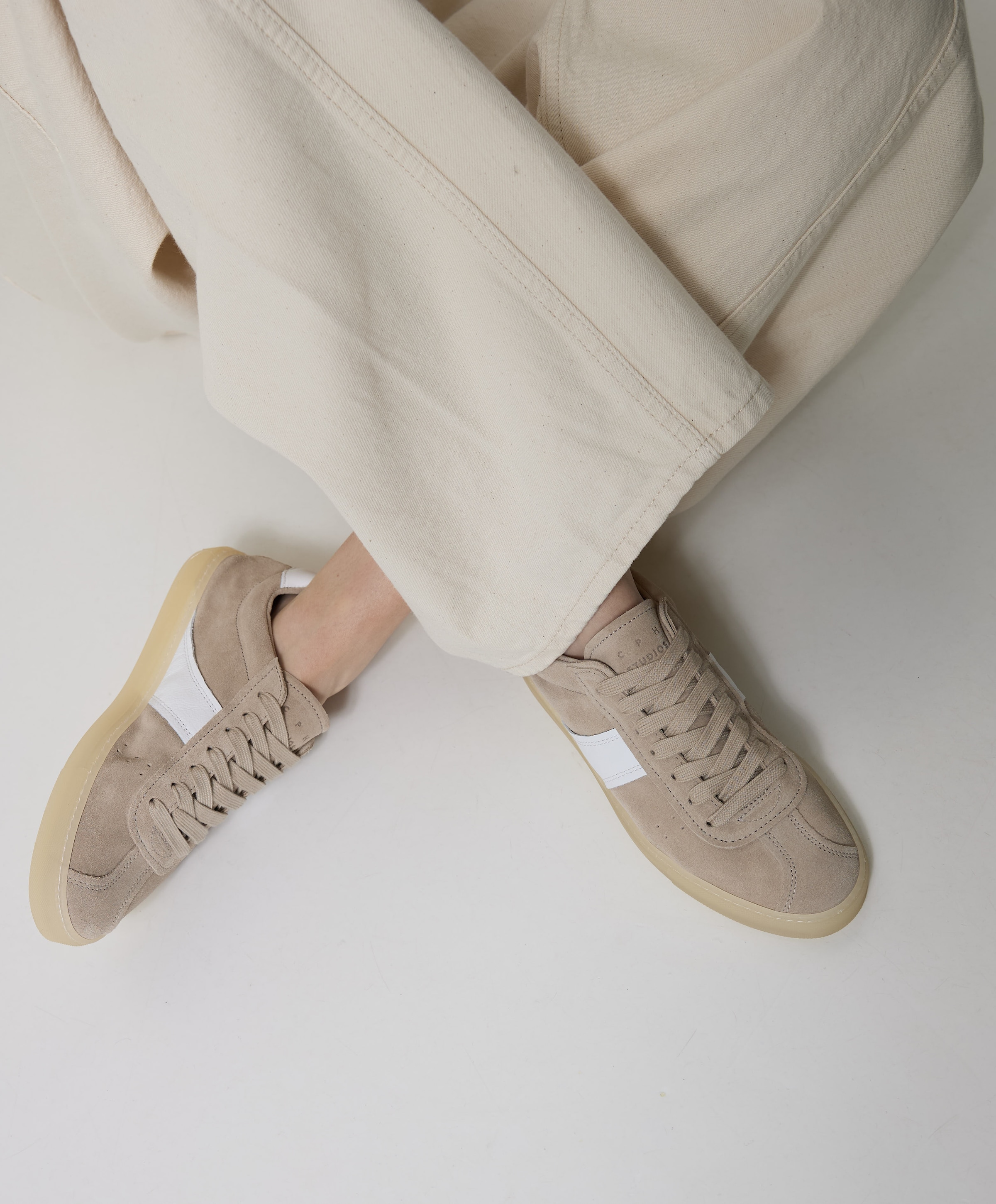 Copenhagen Studios dames sneakers beige