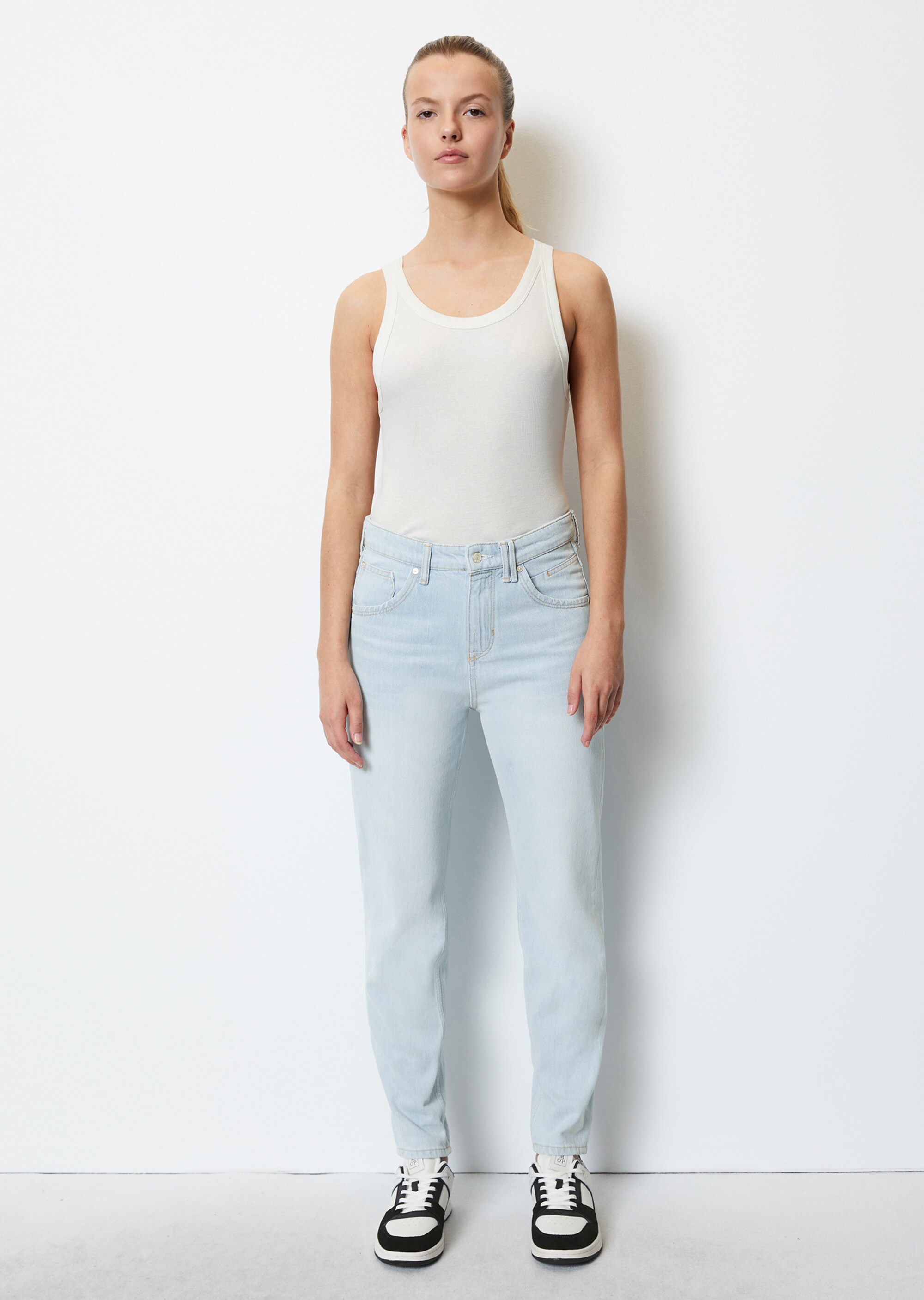 Jeans Modell FREJA boyfriend relaxed leg aus reinem Organic Cotton