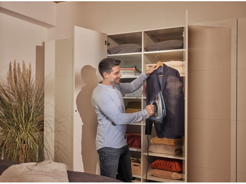 Braun Dampfbügeleisen TexStyle 9 SI 9684 DB Bügeleisen mit einer Leistung von 2400 Watt