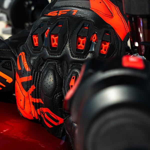 Five - Gants SF1 Evo Noir / Rouge fluo