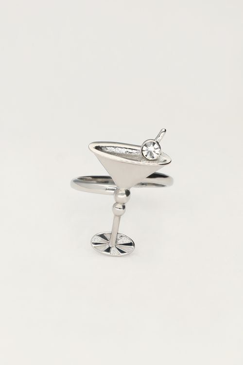 Starry ring cocktail