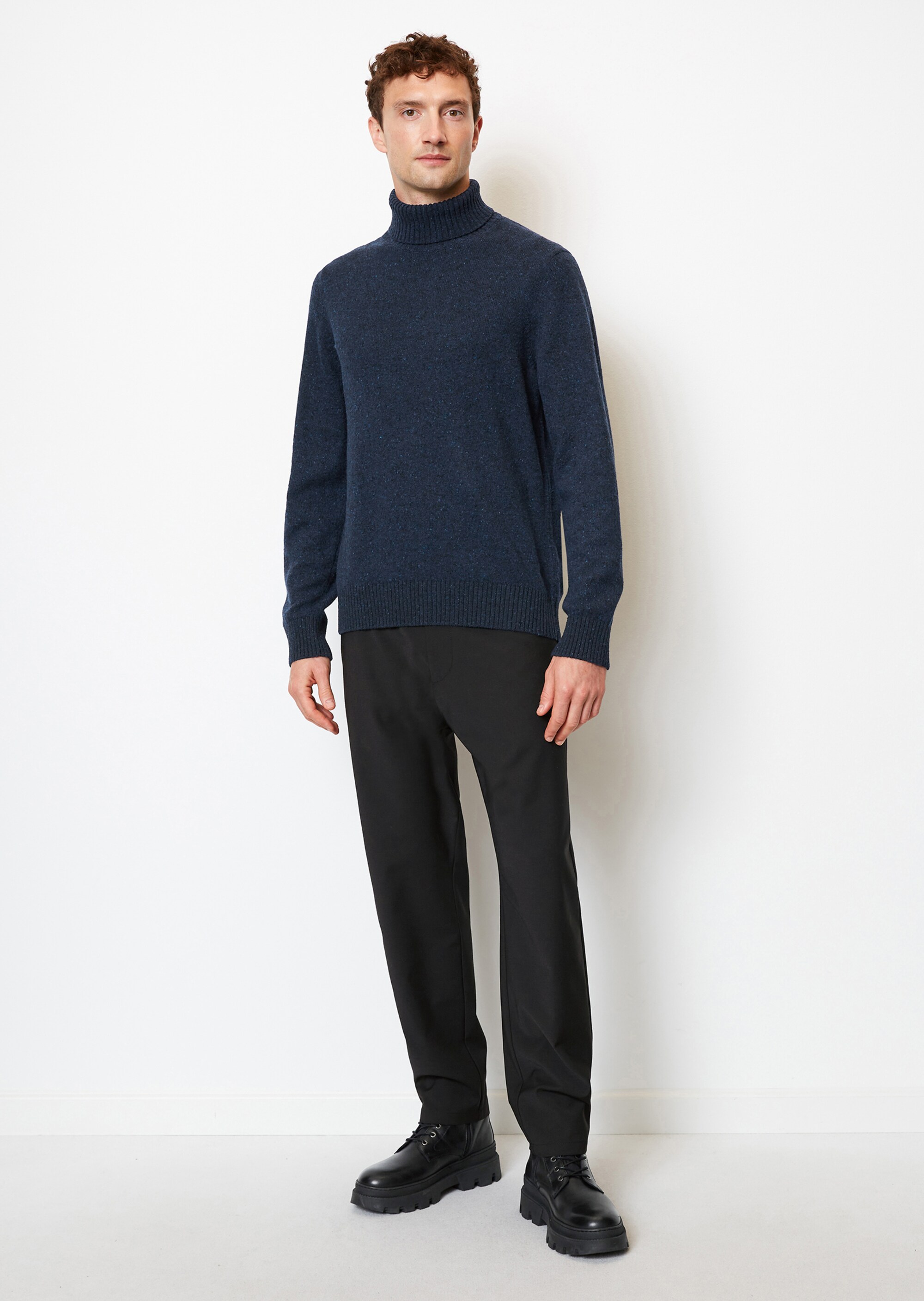 Rollkragen-Pullover regular aus gesprenkeltem Tweedgarn