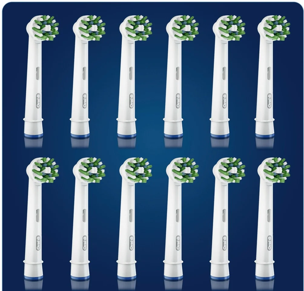 Oral-B - Cross Action 4+4+4ct