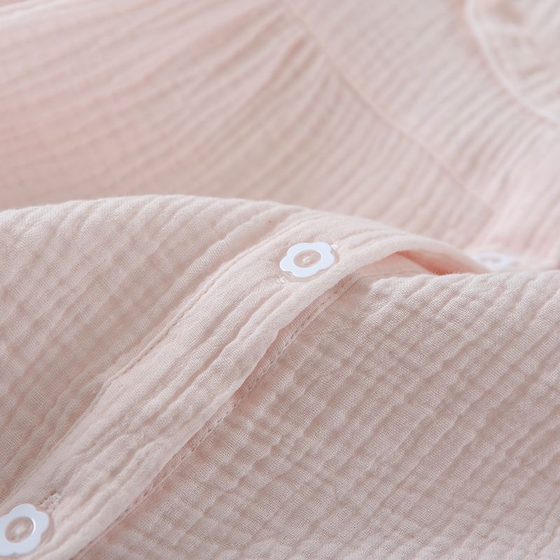 Dogini - Pyjamaset: Geborduurd, geplooid overhemd met knopen en bloemenprint + broek