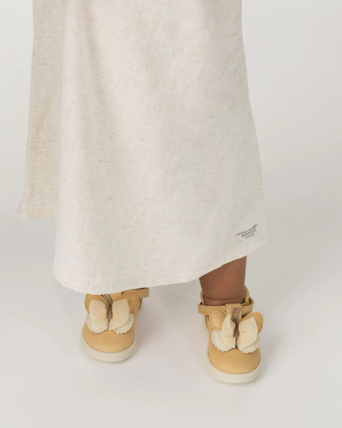 Vlindy Shoes | Gold Metallic Nubuck