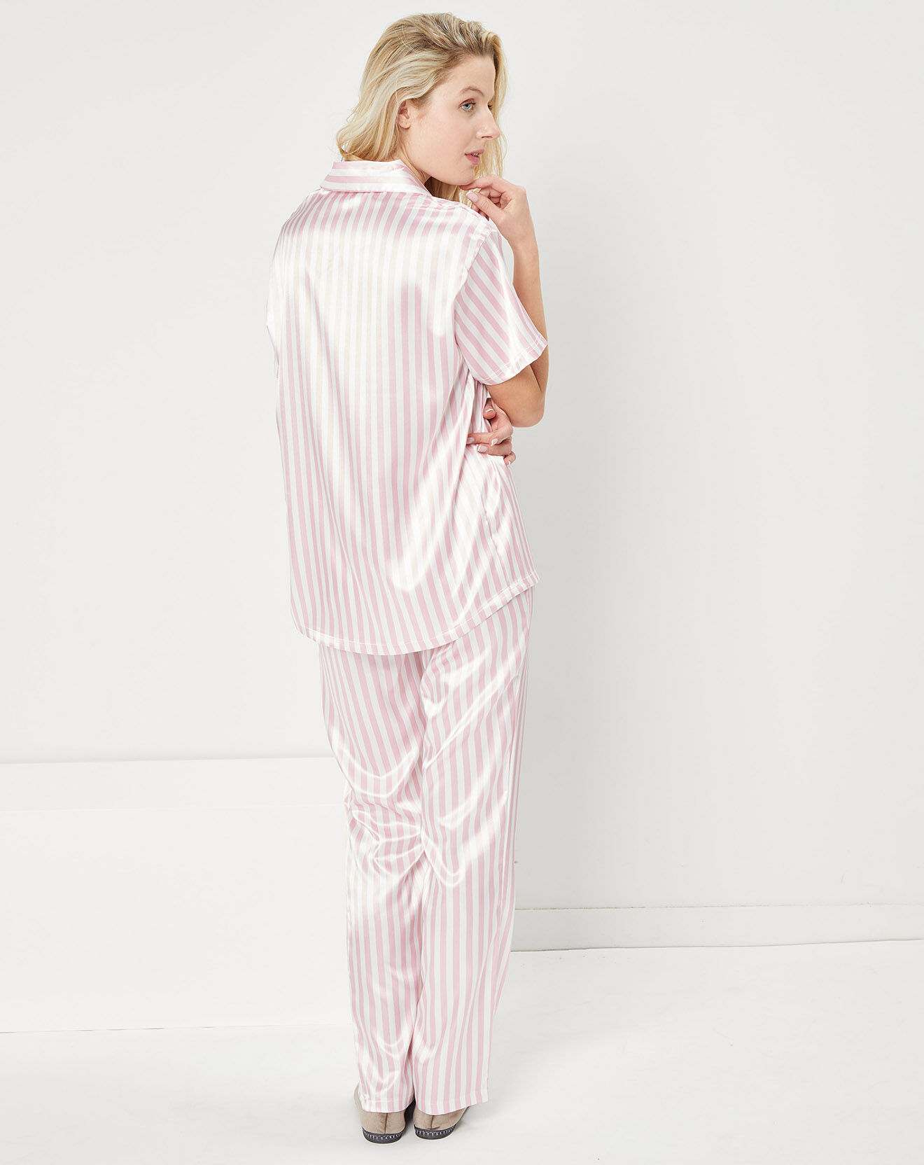 Quartier Latin Pyjama satiné Charlie à rayures rose pâle/blanc
