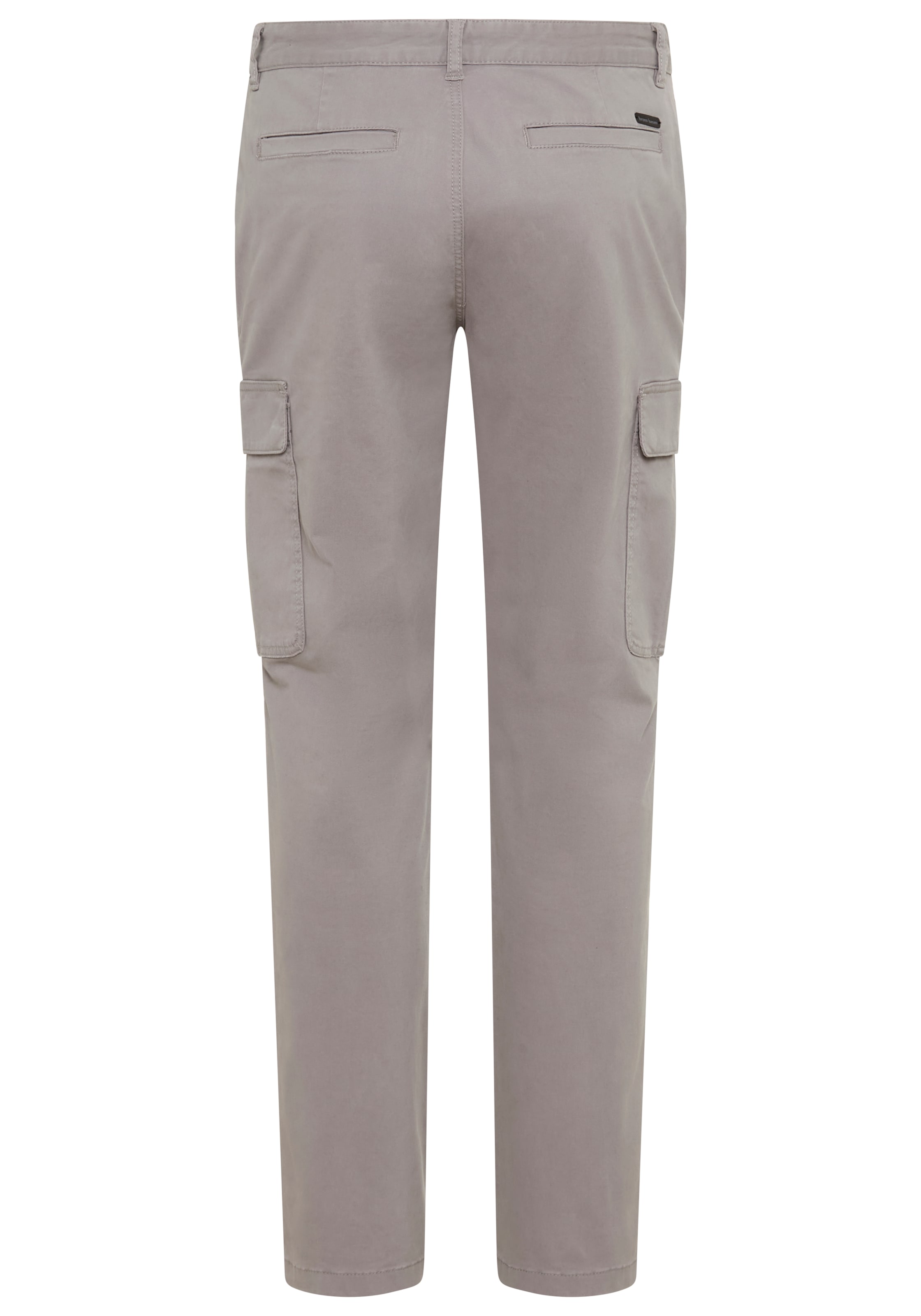 Bruno Banani Cargohose  moderne Passform, eng anliegende Cargotaschen