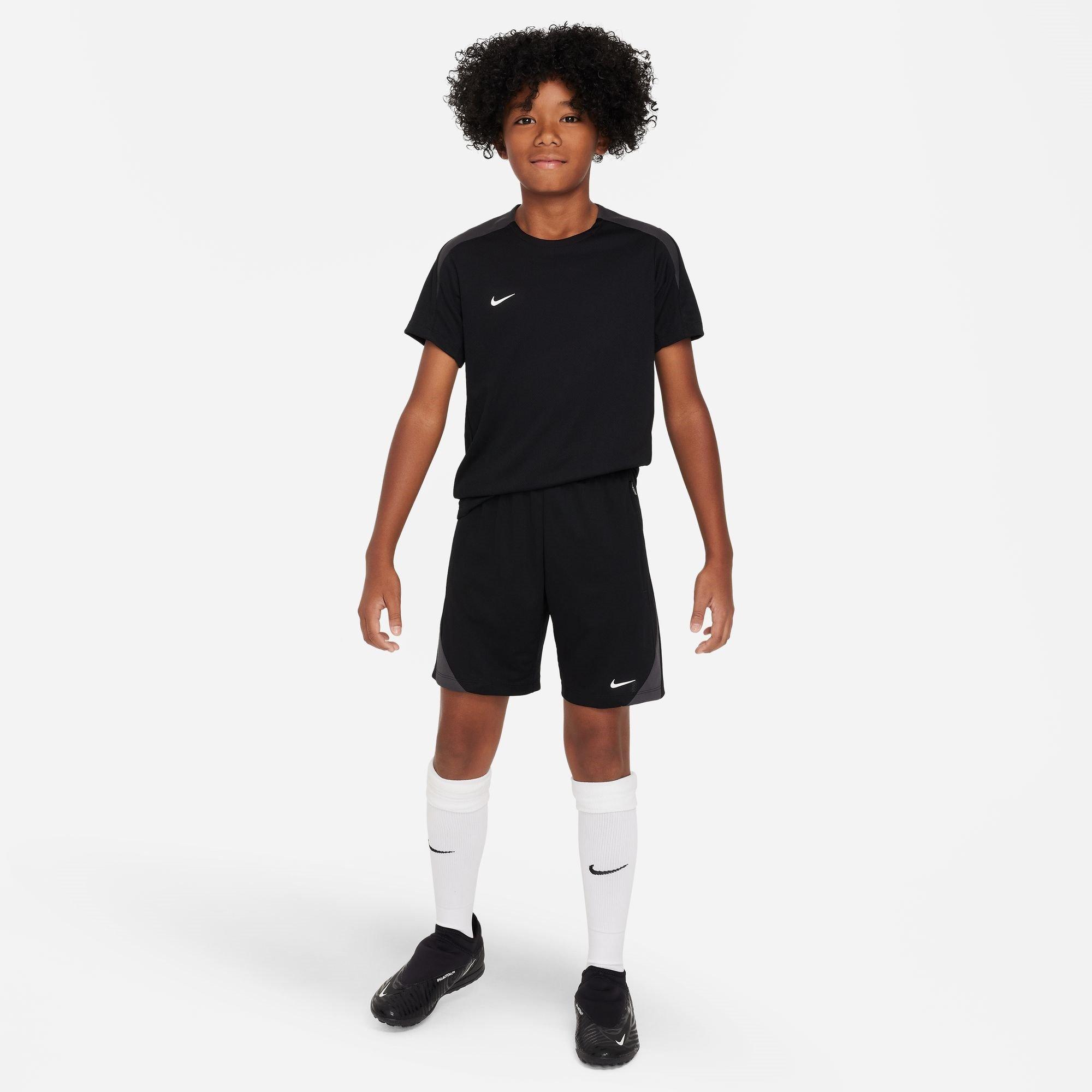 Nike Strike24 Big KidsDri FIT Shorts