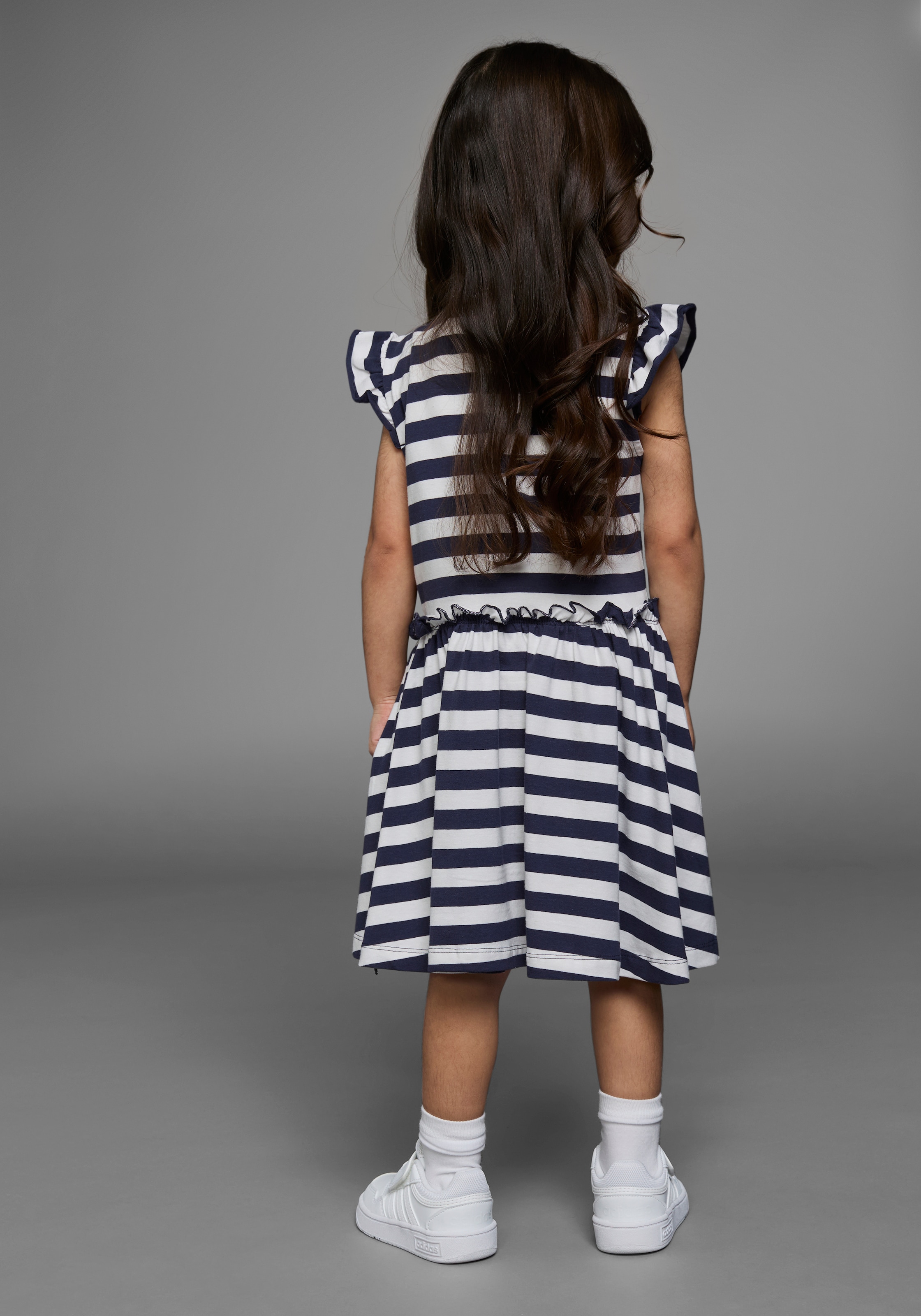 KIDSWORLD Jerseykleid »mit Pailletten für kleine Mädchen« festlich,  kniefrei,  verspielt,  aus Baumwollmischung