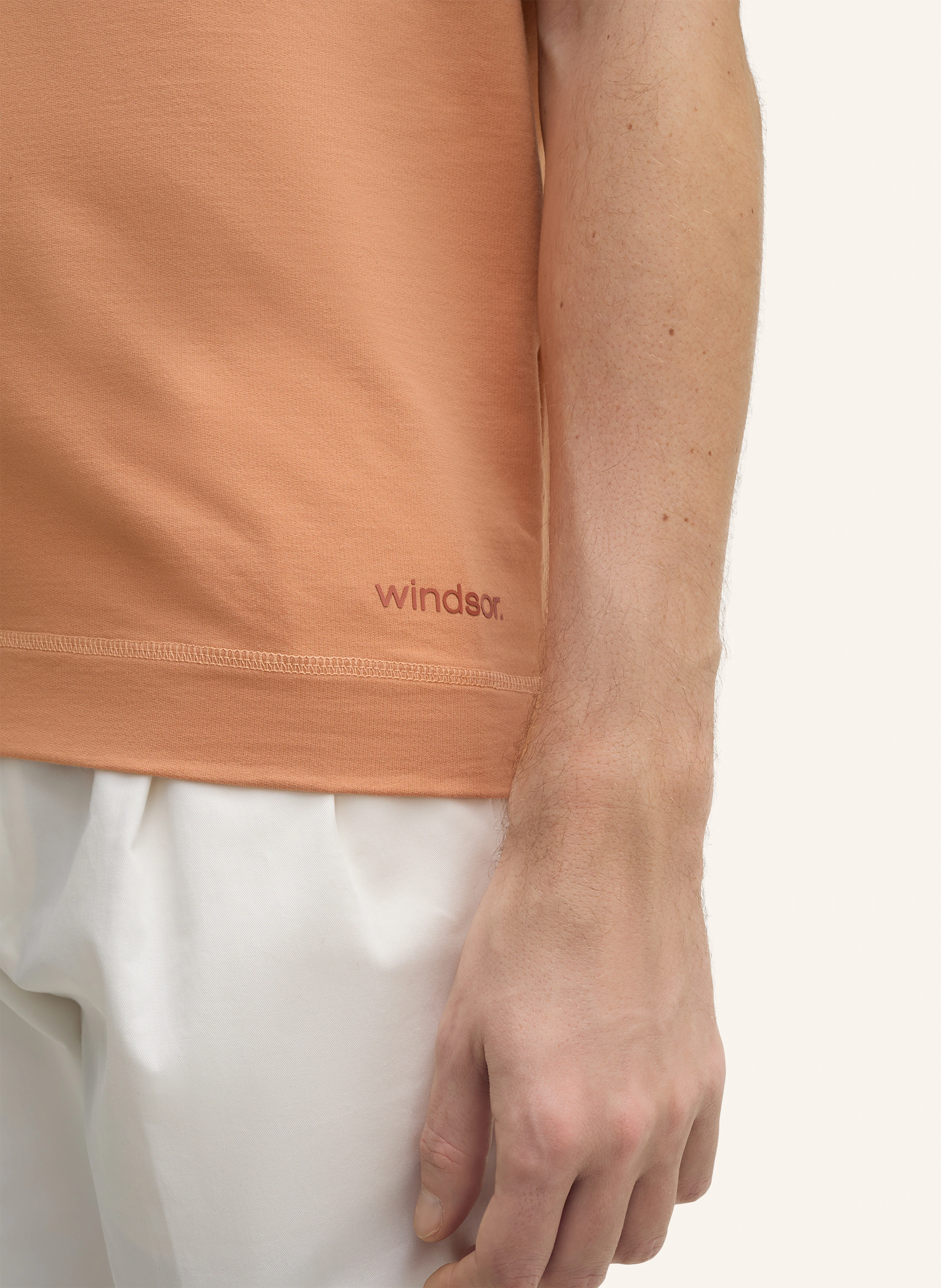 windsor. T-Shirt