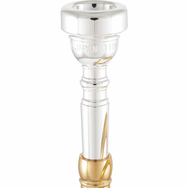 Yamaha YTR-2330 Trumpet Set