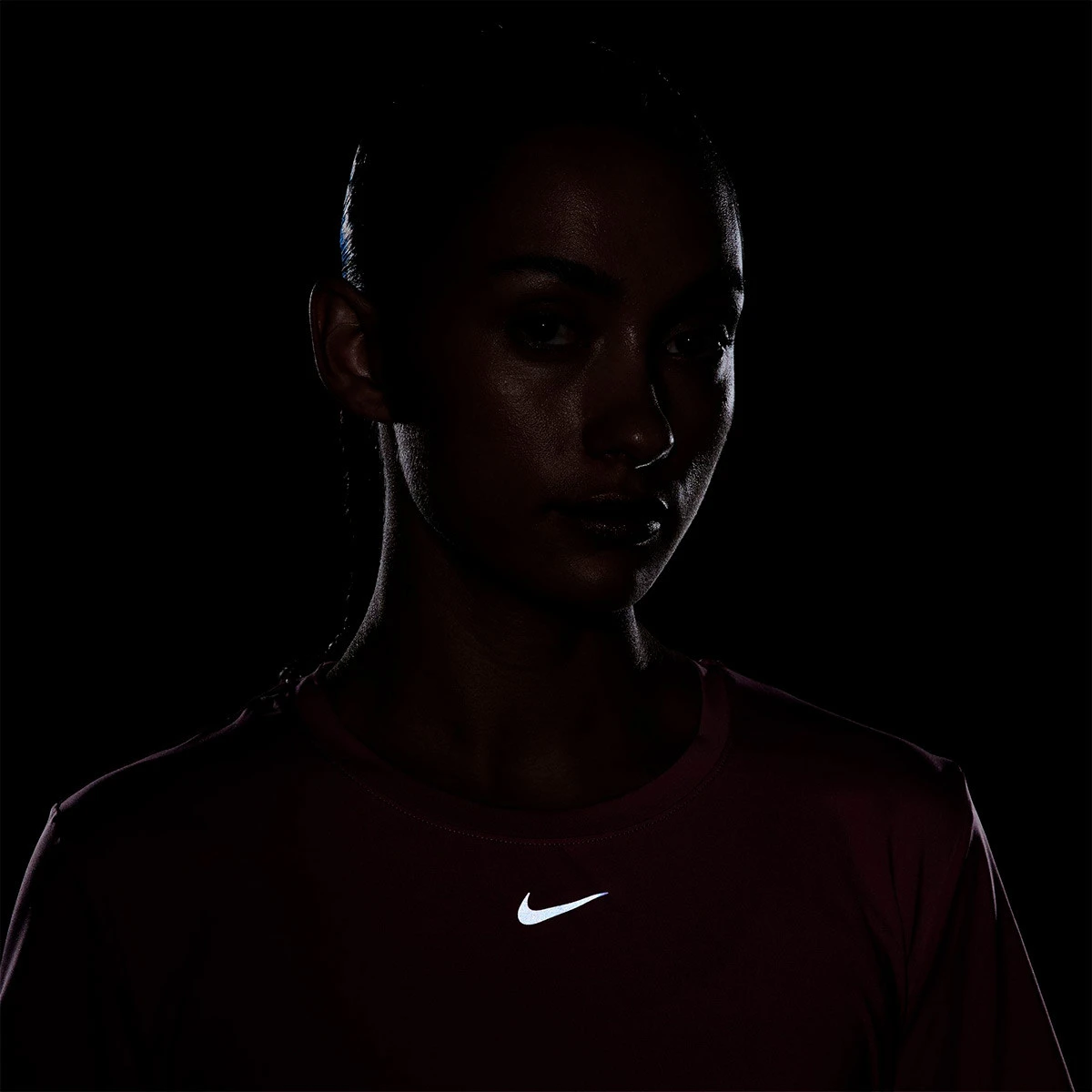 T-Shirt Nike One Classic Dri-FIT Mulher