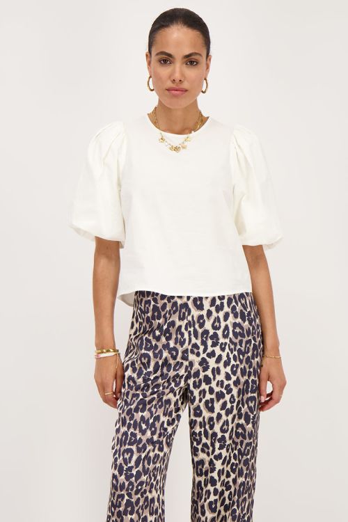 Witte top met pofmouwen
