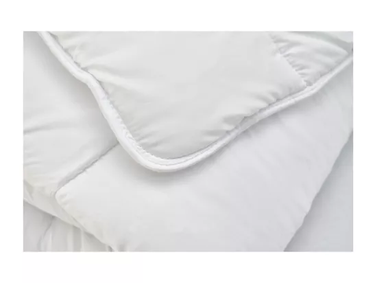 Couette tempérée douce 220x240cm