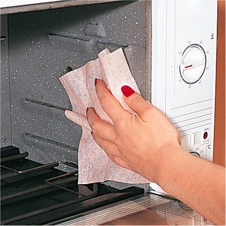 Lingettes de nettoyage four