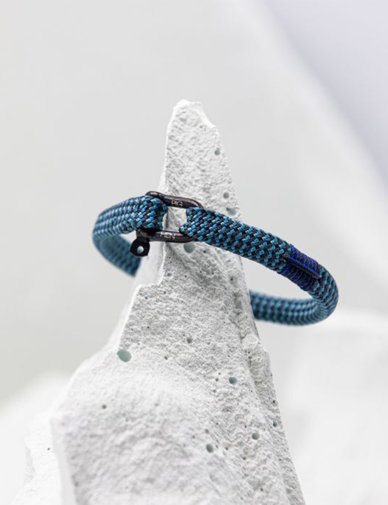 PIG & HEN BRACELET VICIOUS VIK SKY BLUE